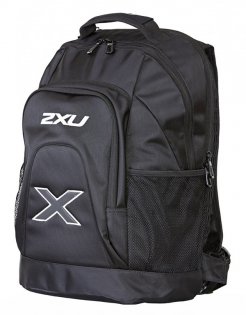 Рюкзак 2XU Distance Backpack артикул UQ3803g BLK/BLK черный сбоку карманы из сетки