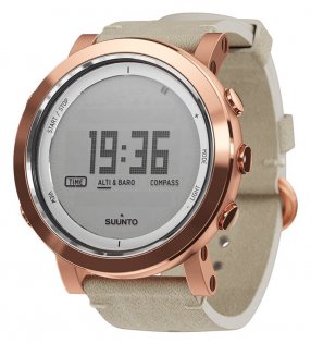 Часы Suunto Essential бронзовый корпус, бежевый ремешок, вид полубоком