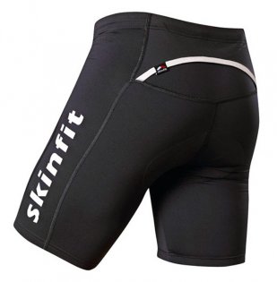 Стартовые шорты Skinfit Tri Shorts Print черные с белой надписью Skinfit