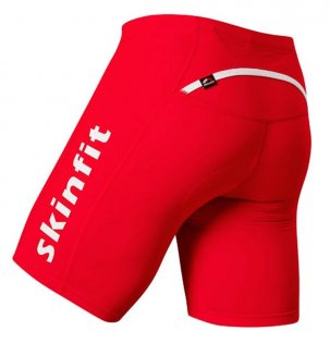 Стартовые шорты Skinfit Tri Shorts Print красные с белой надписью Skinfit