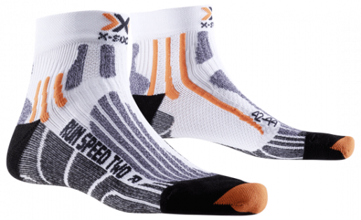 Носки X-Bionic X-Socks Run Speed Two артикул X020432_W030 белые с серым и черным, оранжевыми полосками и мыском