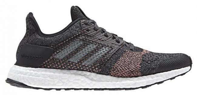 Женские кроссовки Adidas Ultra Boost W артикул S80621 черные с розовым, вязаные