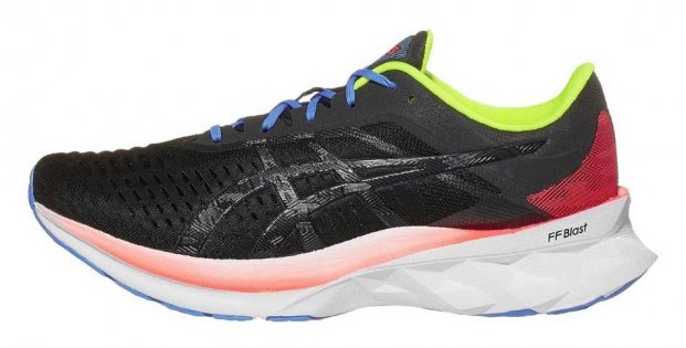 Кроссовки Asics Novablast 1011A681 001