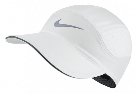 Кепка Nike AeroBill Running Cap артикул 828617 100 белая с логотипом