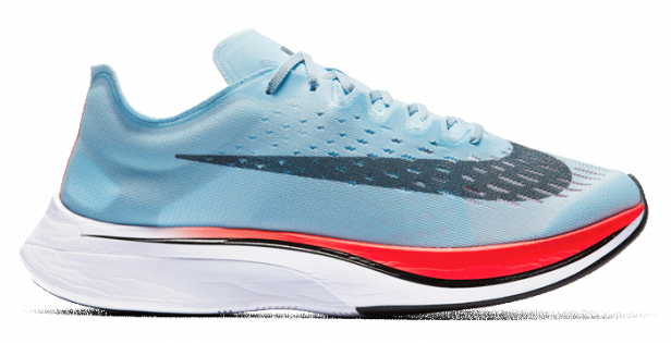 Кроссовки Nike Zoom Vaporfly 4% артикул 880847 401 голубые с красной полоской на подошве носком вправо