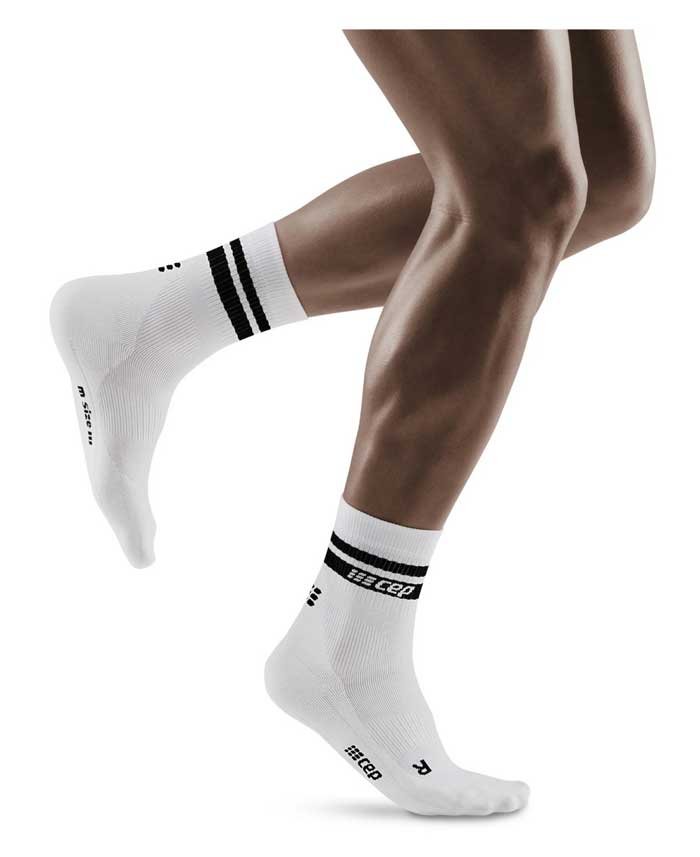 Носки компрессионные мужские. Компрессионные носки для мужчин для повседневной носки. Носки компрессионные детские для хоккея. Носки с компрессионной резинкой женские серые белые черные фото.
