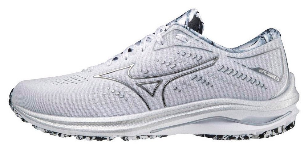 mizuno wave rider 26