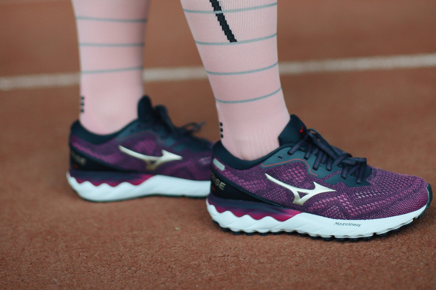 Mizuno wave skyrise 2 sale