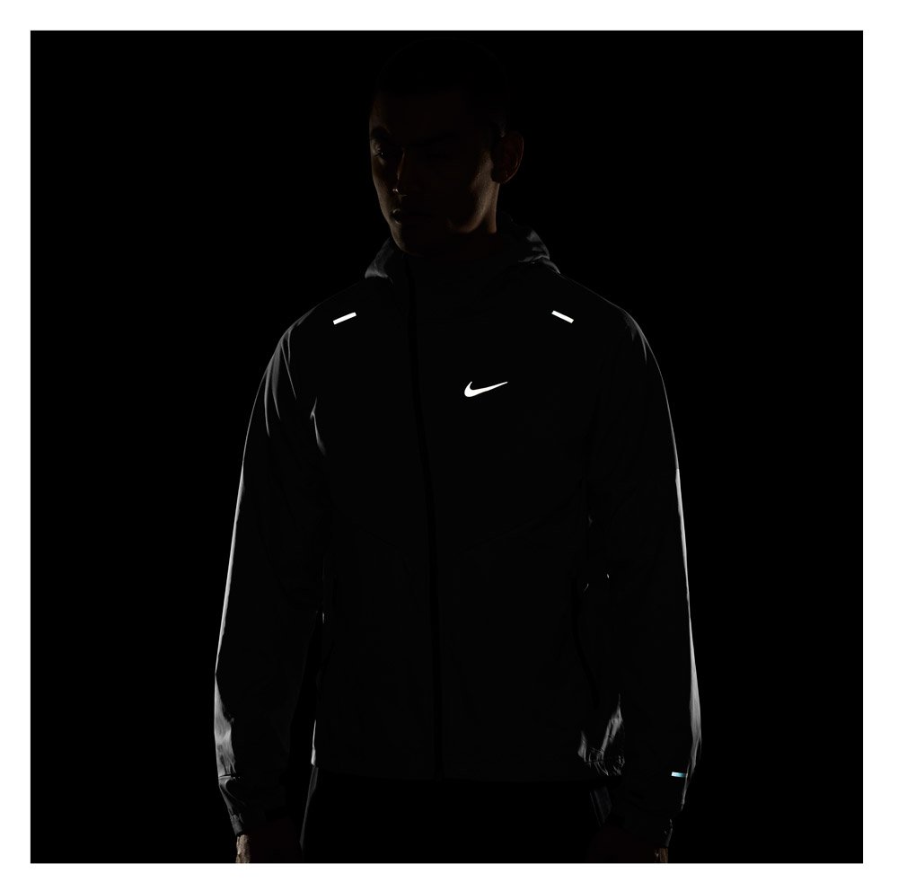Nike Sphere Shieldrunner Running Jacket RunLab