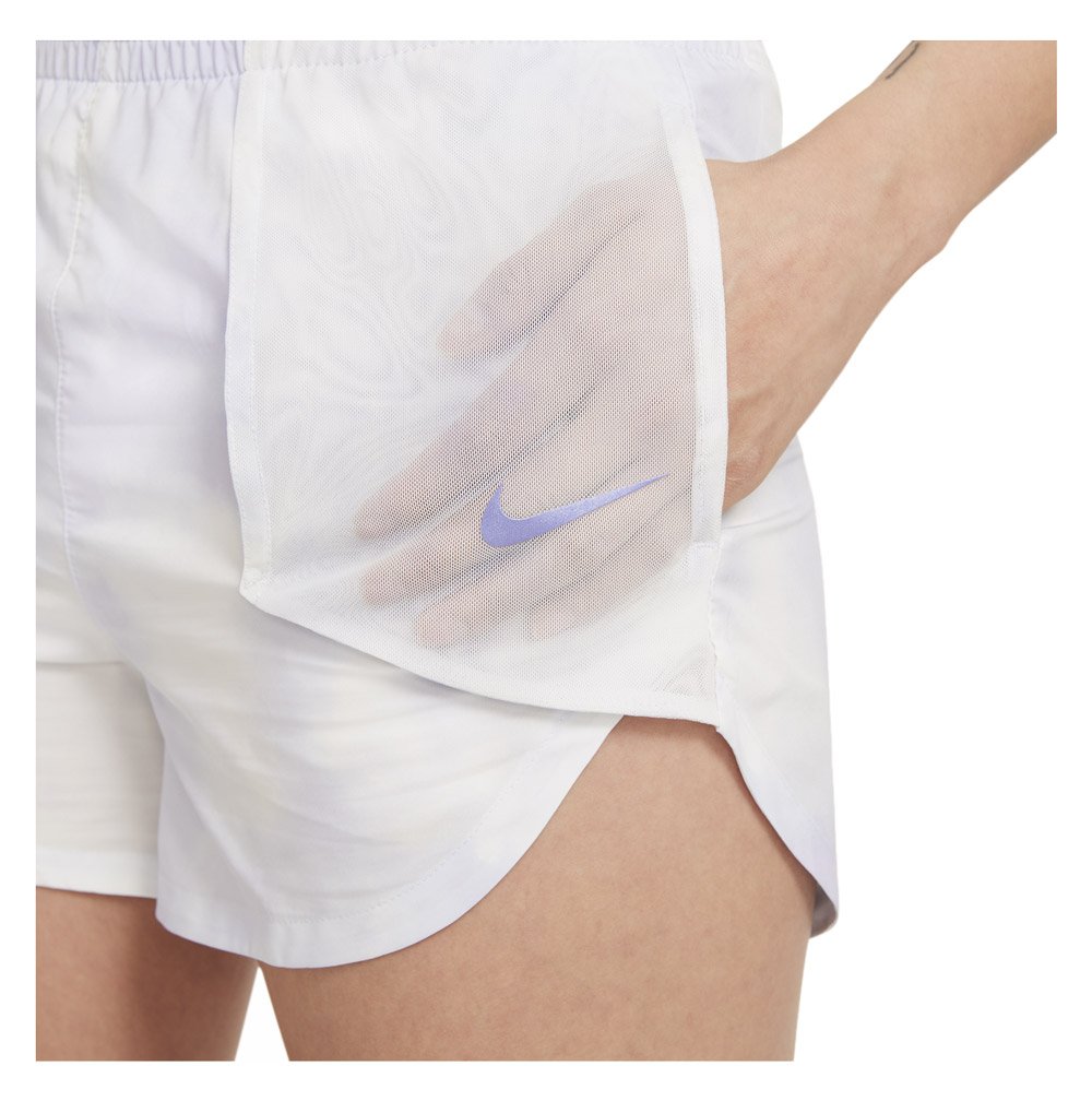 Nike icon clash tempo luxe online