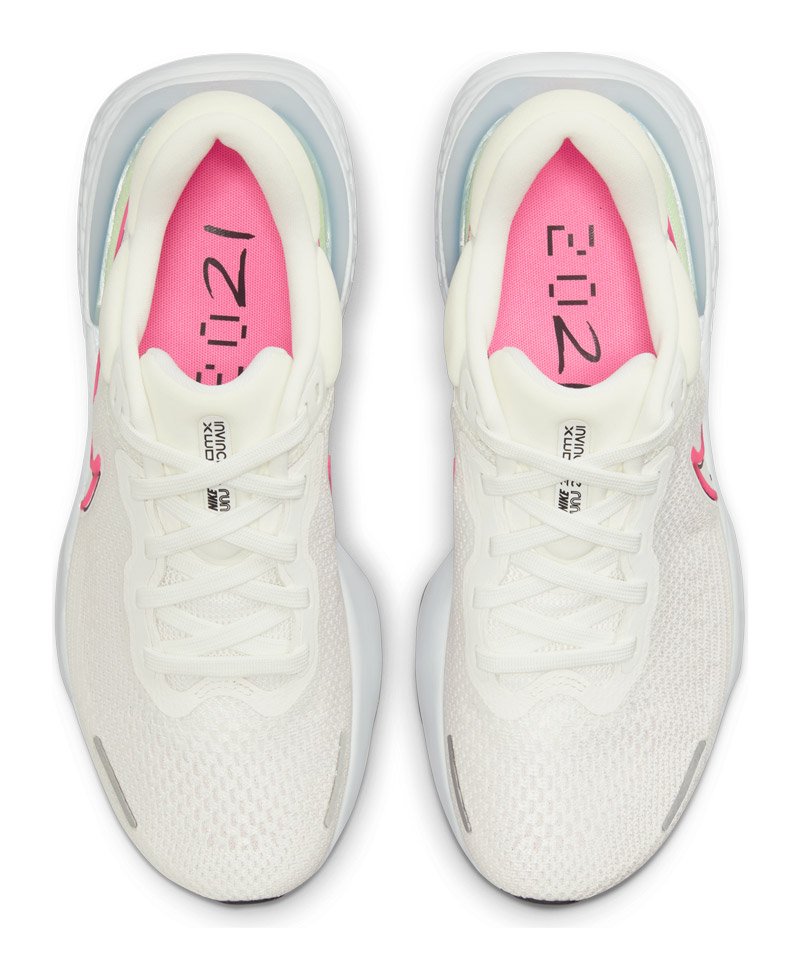nike invincible run