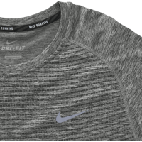 Футболка Nike Dri-Fit Knit Short Sleeve Top