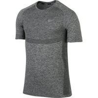 Футболка Nike Dri-Fit Knit Short Sleeve Top