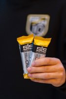 Батончик Sis GO Energy Mini Bar 40 g Банан