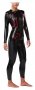 Женский гидрокостюм 2XU A:1 Active Wetsuit черный с вишневым, вид спереди артикул WW2357c BLK/CHP №1