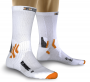 Носки X-Bionic X-Socks Mid Calf белые с черным и оранжевым, фото на манекене №2