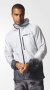 Куртка Adidas Terrex Agravic артикул AZ2174 белая с серым градиентом, фотона модели, на груди карман на молнии №6