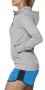 Женская кофта Asics FZ Hoodie W 141136 0714 серая на молнии с капюшоном на манекене вид сбоку №5