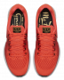 Кроссовки Nike Air Zoom Pegasus 34 Mo Farah артикул AA3775 607 красные с золотым лейблом фигуры МО на язычке №5